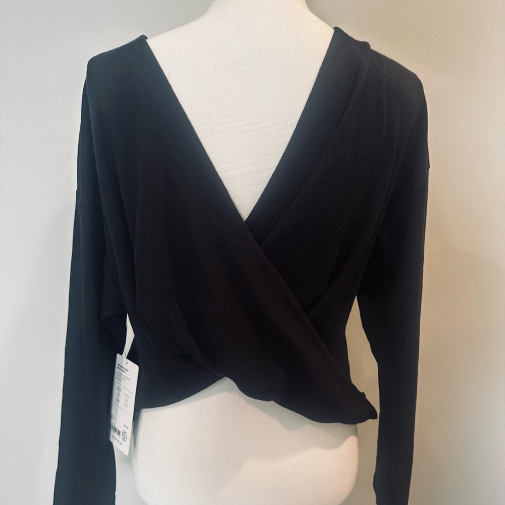 3 NWT Athleta Items!!